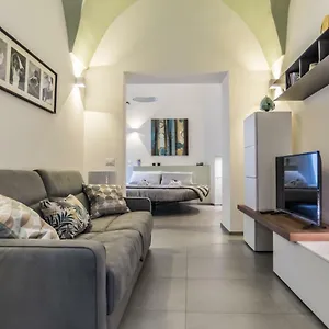 Elle Apartment Lecce